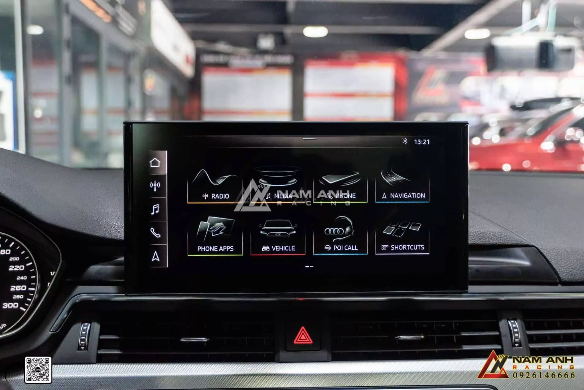 So Sánh Màn Hình 12,3 Inch Với Các Phiên Bản Màn Hình 10,1 Inch Tại Thị Trường Việt Nam