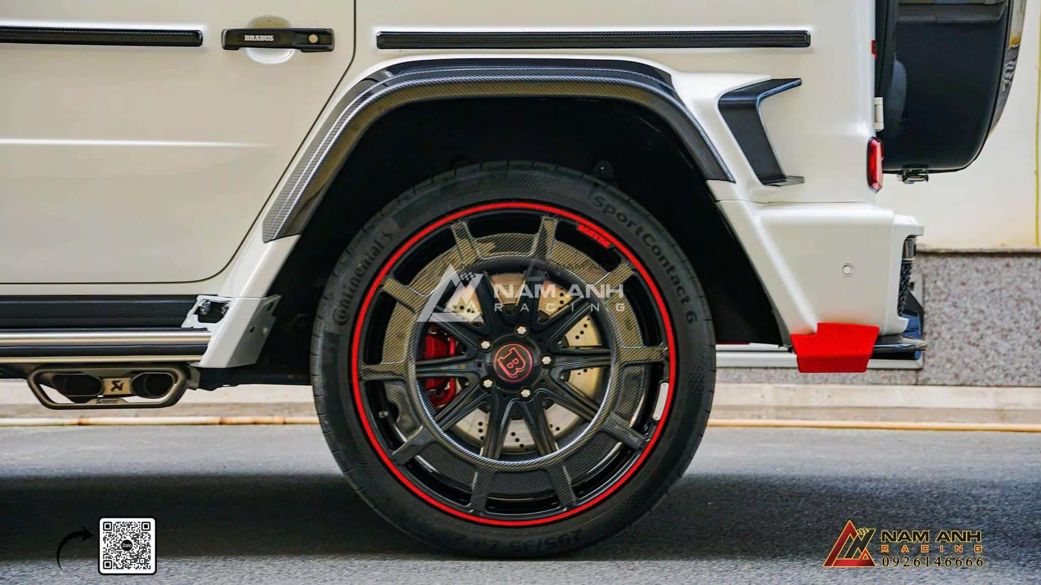 Bộ mâm Brabus Monoblock Z 24 inch không chỉ mang lại vẻ ngoài thể thao mà còn giúp xe vận hành ổn định hơn.