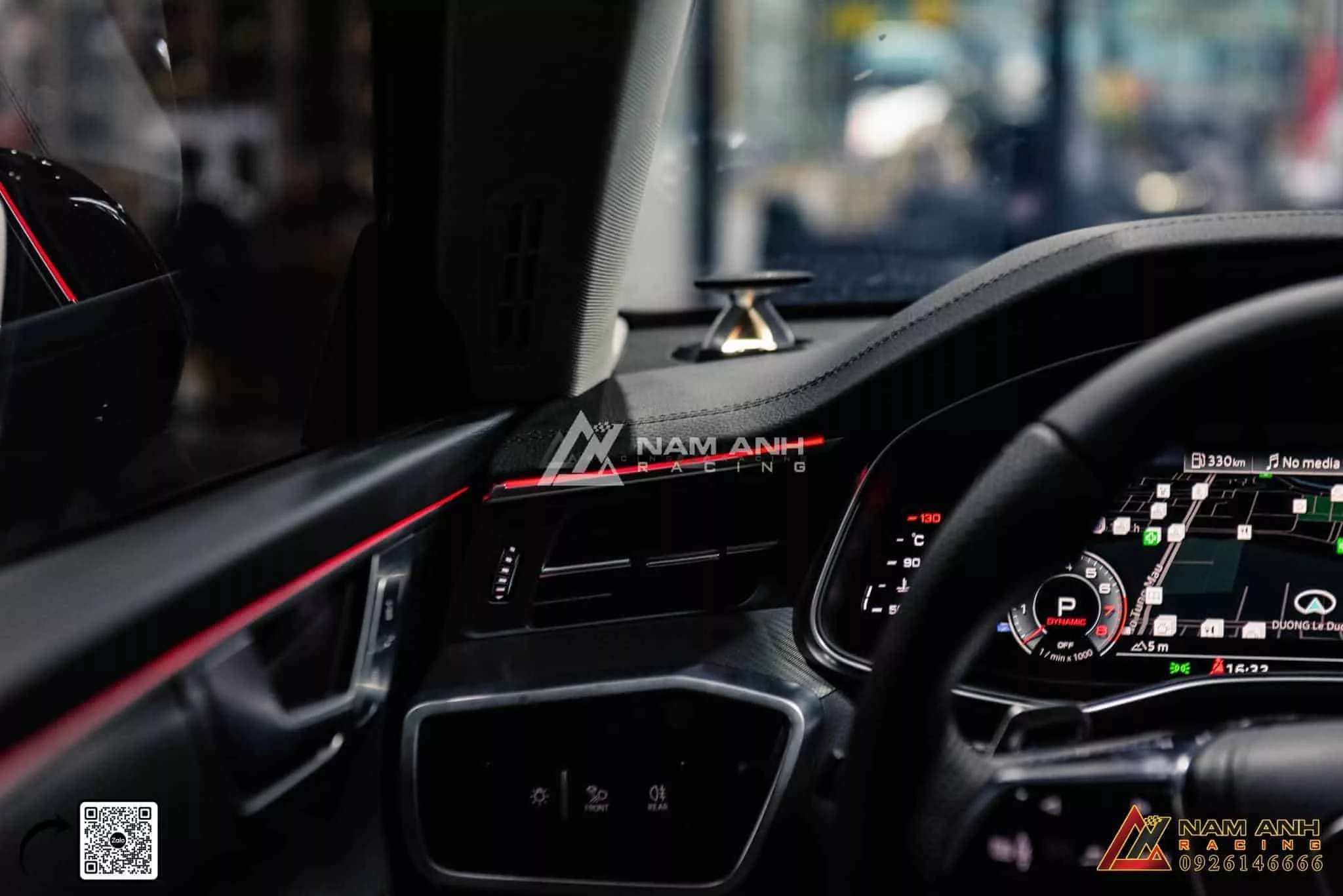 Hệ thống LED Audi A7 giúp không gian xe thêm phần hiện đại và thoải mái.