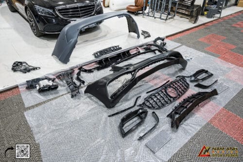 Các Thành Phần Chính Của Bodykit Mercedes-Benz C 63 AMG