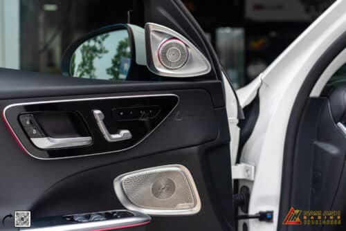 Cấu Tạo Của Hệ Thống Loa Burmester Dành Cho Mercedes-Benz C-Class (W206)