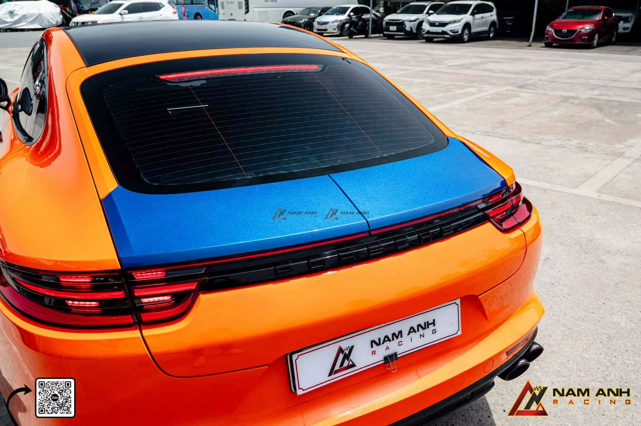 Cá tính khác biệt – cánh gió Turbo giúp Panamera 971 nổi bật và phản hồi lái chính xác hơn.