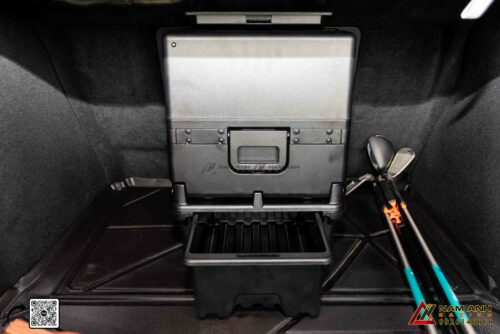 Hộc lạnh mini hàng ghế thứ hai trên S-Class W223