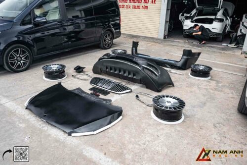 Phần đầu xe đầy đặn – đúng tinh thần limousine cao cấp.