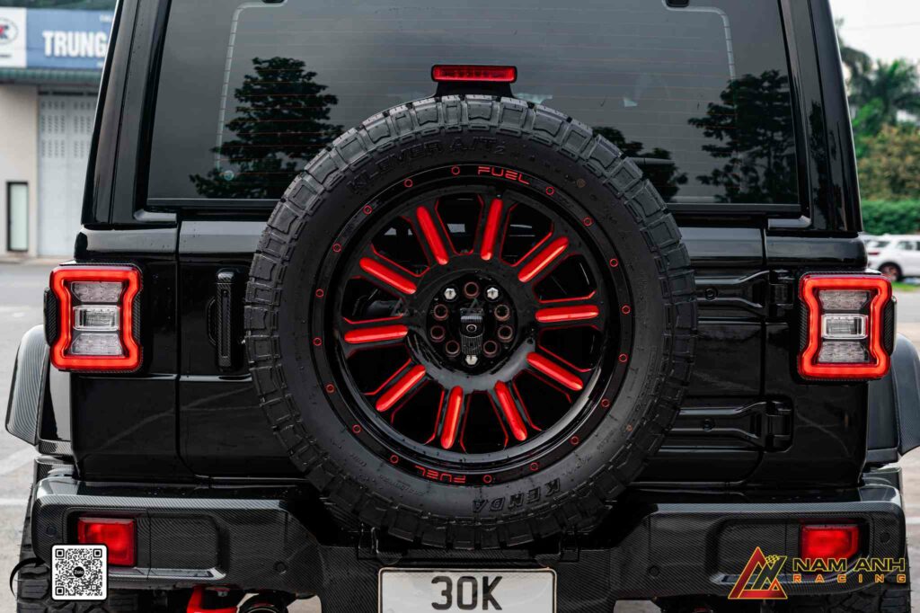 Lốp xe dự phòng xe Jeep 