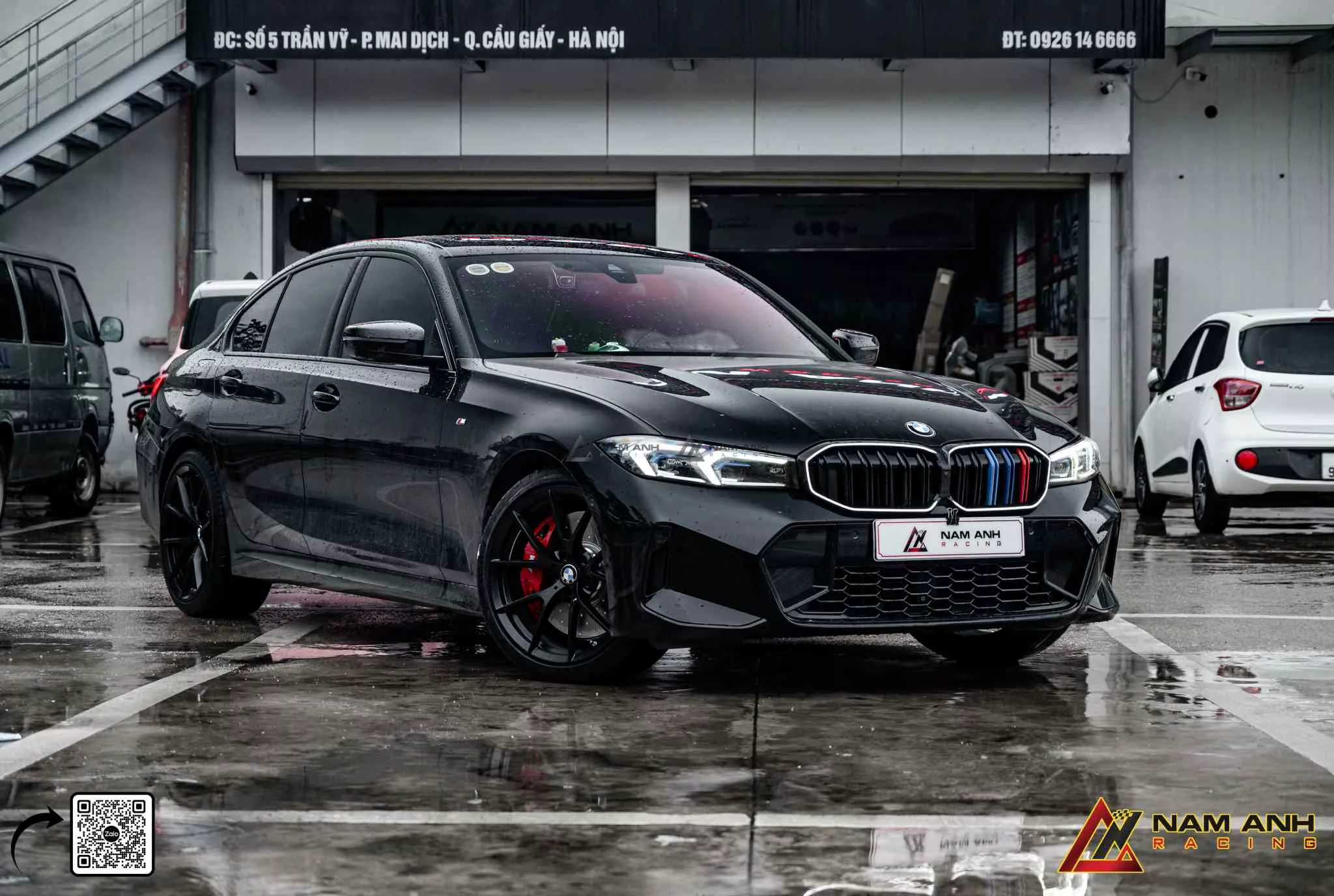 898M – bản mâm “chuẩn bài” nếu muốn giữ phong cách M Performance nhưng vẫn nâng tầm diện mạo.