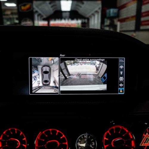 Nam Anh Racing đảm bảo độ tương thích hoàn hảo cho hệ thống điện tử Mercedes-Benz.