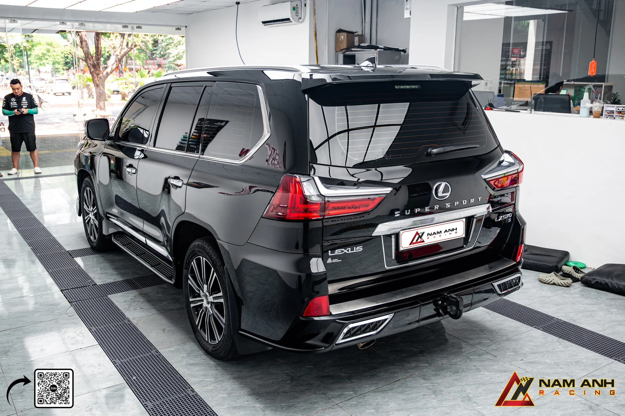 Có nên dán PPF cho xe ô tô mới không? Avery Dennison là lựa chọn lý tưởng cho xe cao cấp