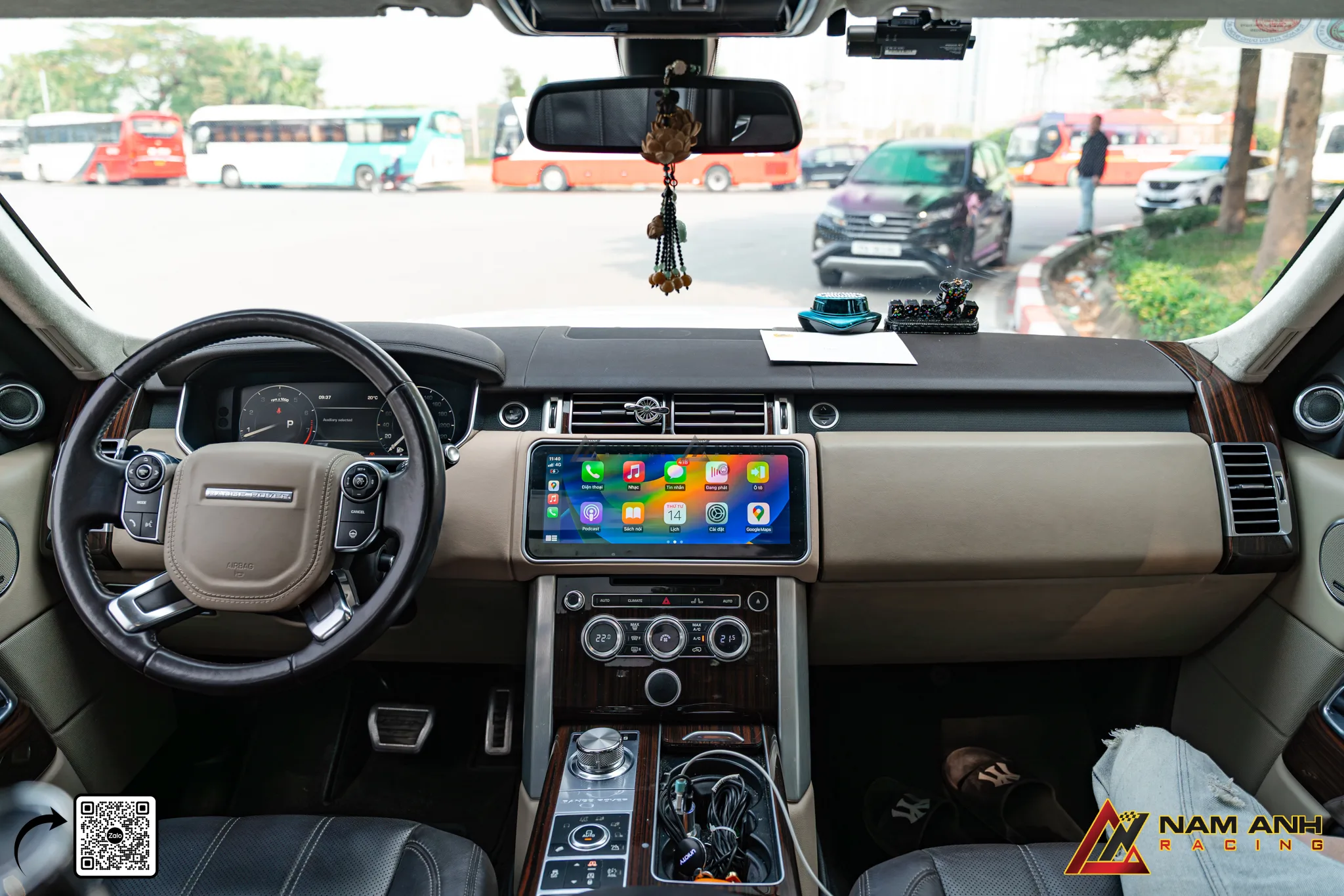 Range Rover lắp màn hình giải trí Android, camera 360