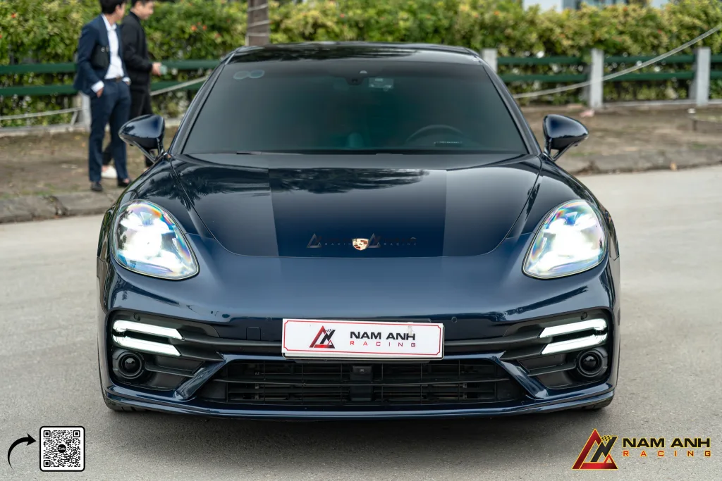 Porsche Panamera Nâng Cấp Bodykit Turbo S Facelift Và Bọc Da Nội Thất Đỏ Bordeaux