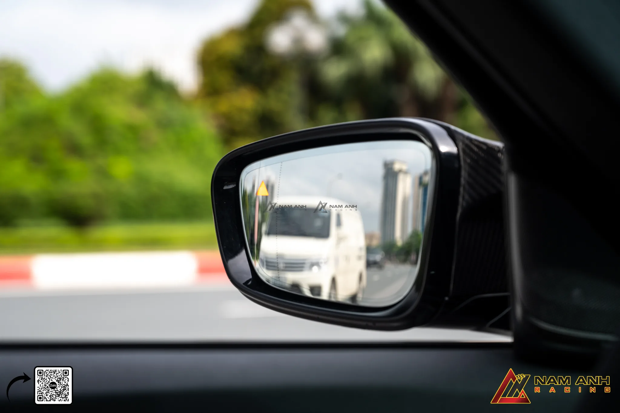 BMW 530i G30 nâng cấp bodykit M5