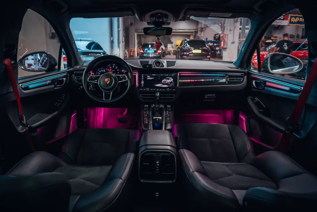 LED nội thất Macan