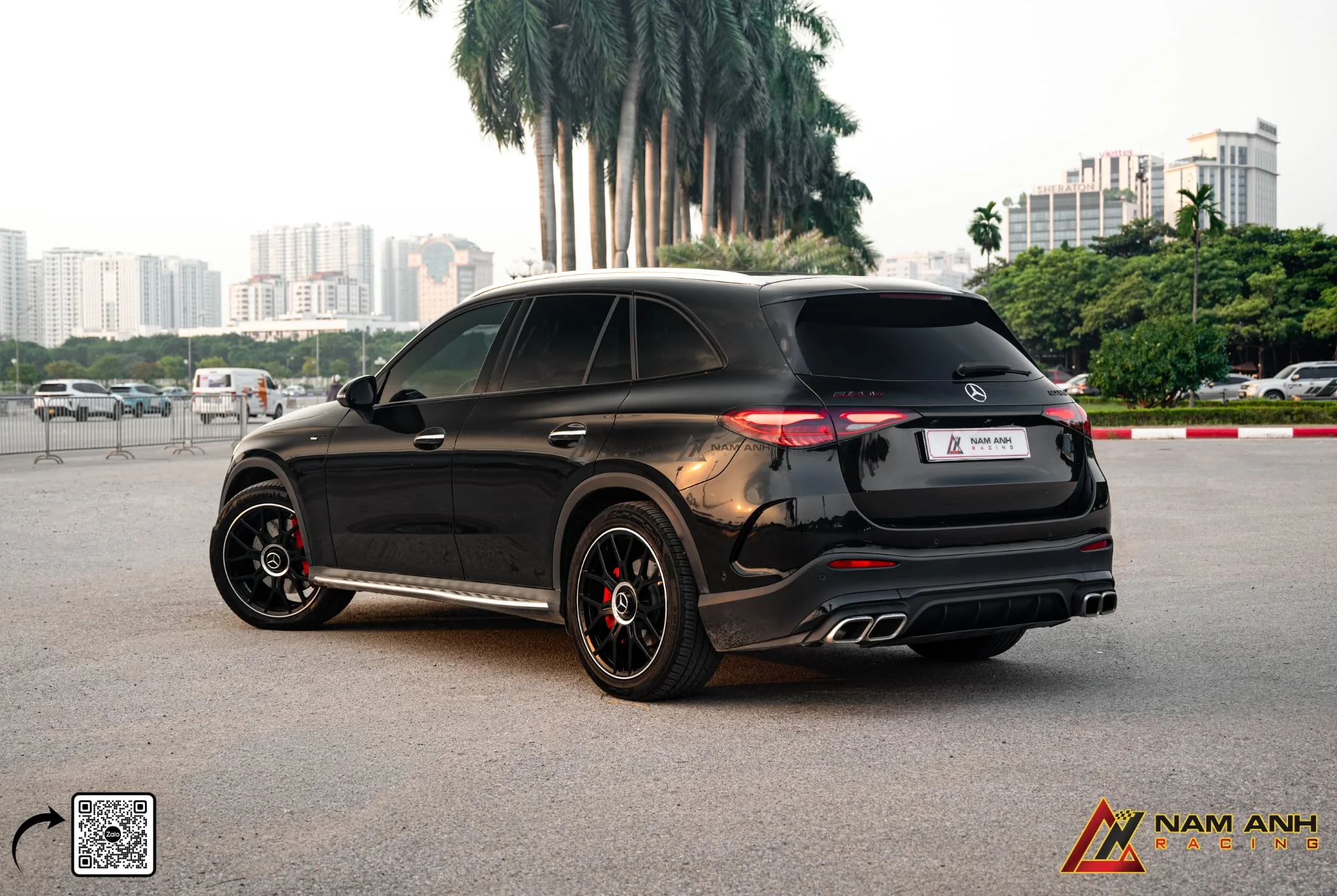 Mercedes-Benz GLC300 Lắp Mâm GLC63 20 Inch, Nước Hoa Và Cảm Biến Áp Suất Lốp
